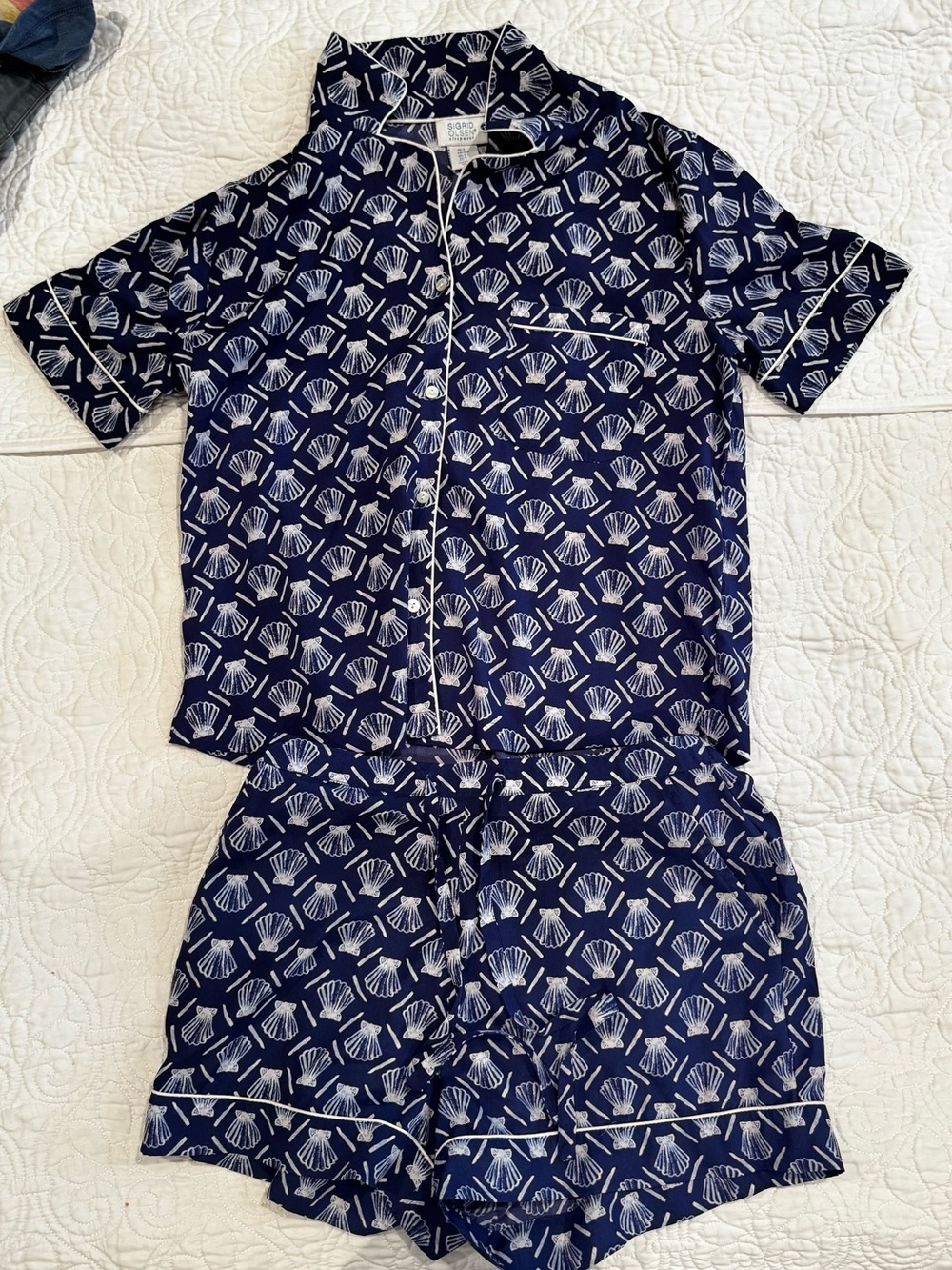 Sigrid Olsen Navy Shell-Print Short Pajama Set